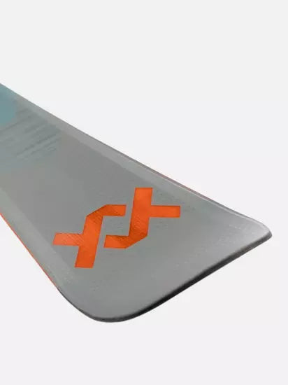 Volkl Blaze 104 2025