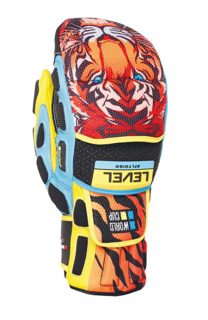 Level Worldcup CF Mitt