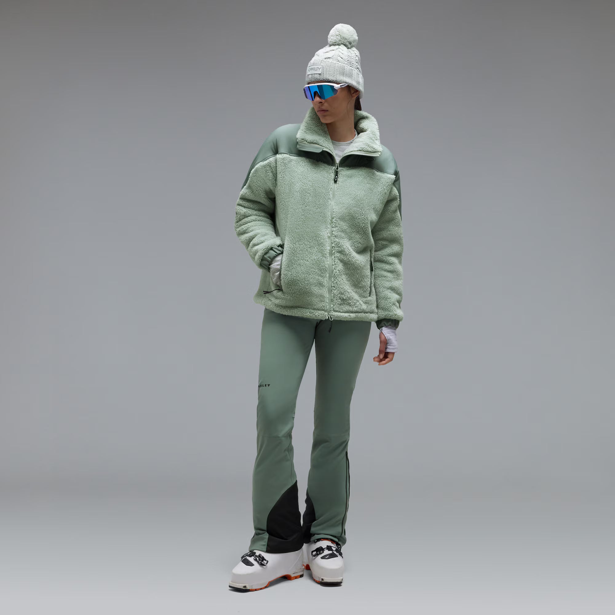 Oakley Mountain Fire Sherpa 2027 -Women's
